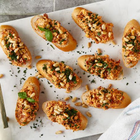 Sundried Tomato Goat Cheese Toasts